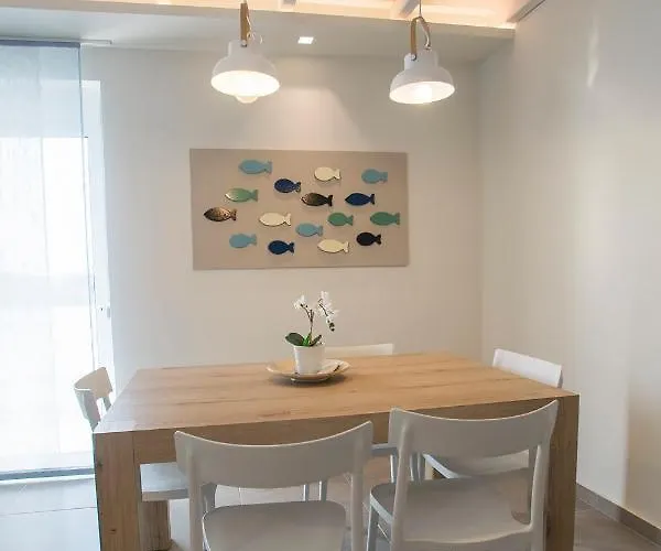 Gianni's House 아파트 *